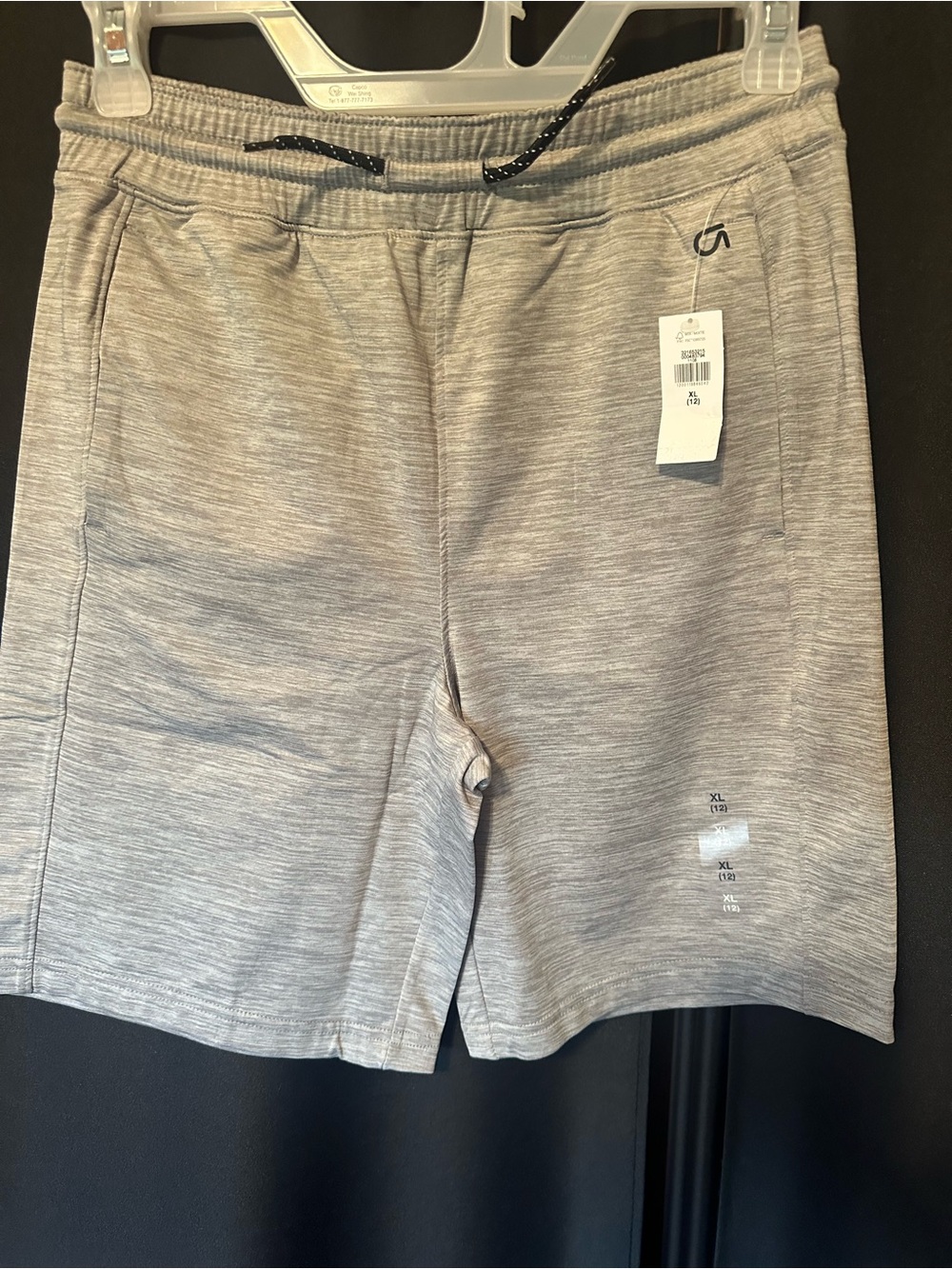 GapFit Boys NWT Athletic Shorts Gray Size XL (12) Drawstring Pocket